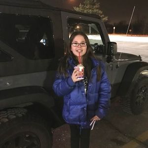 Meet your Posher, Iris